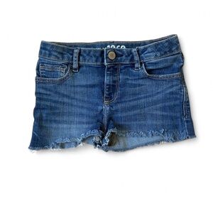 Gap Kids Bermuda Cut off Denim Shorts in Girls Size 8